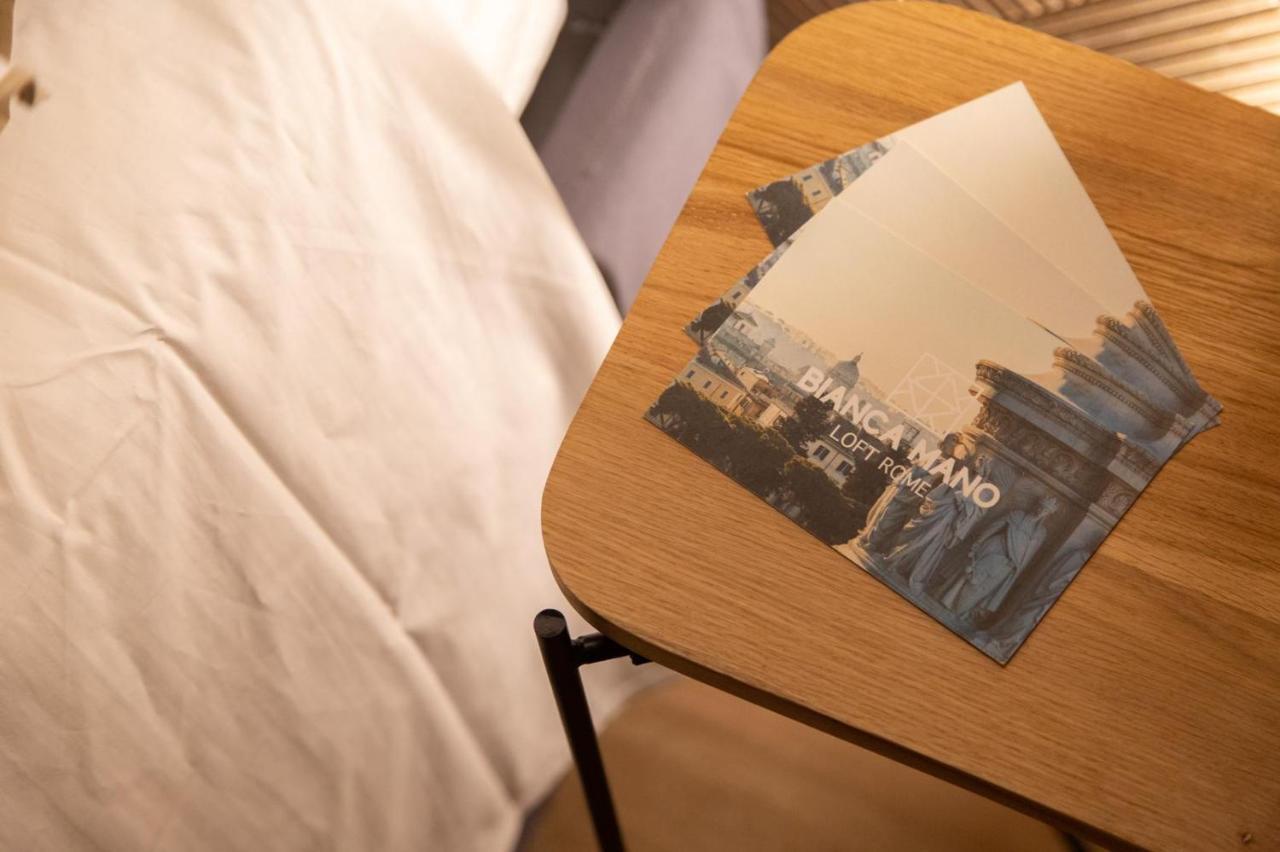 Apartmán Loft Bianca Mano Řím Exteriér fotografie